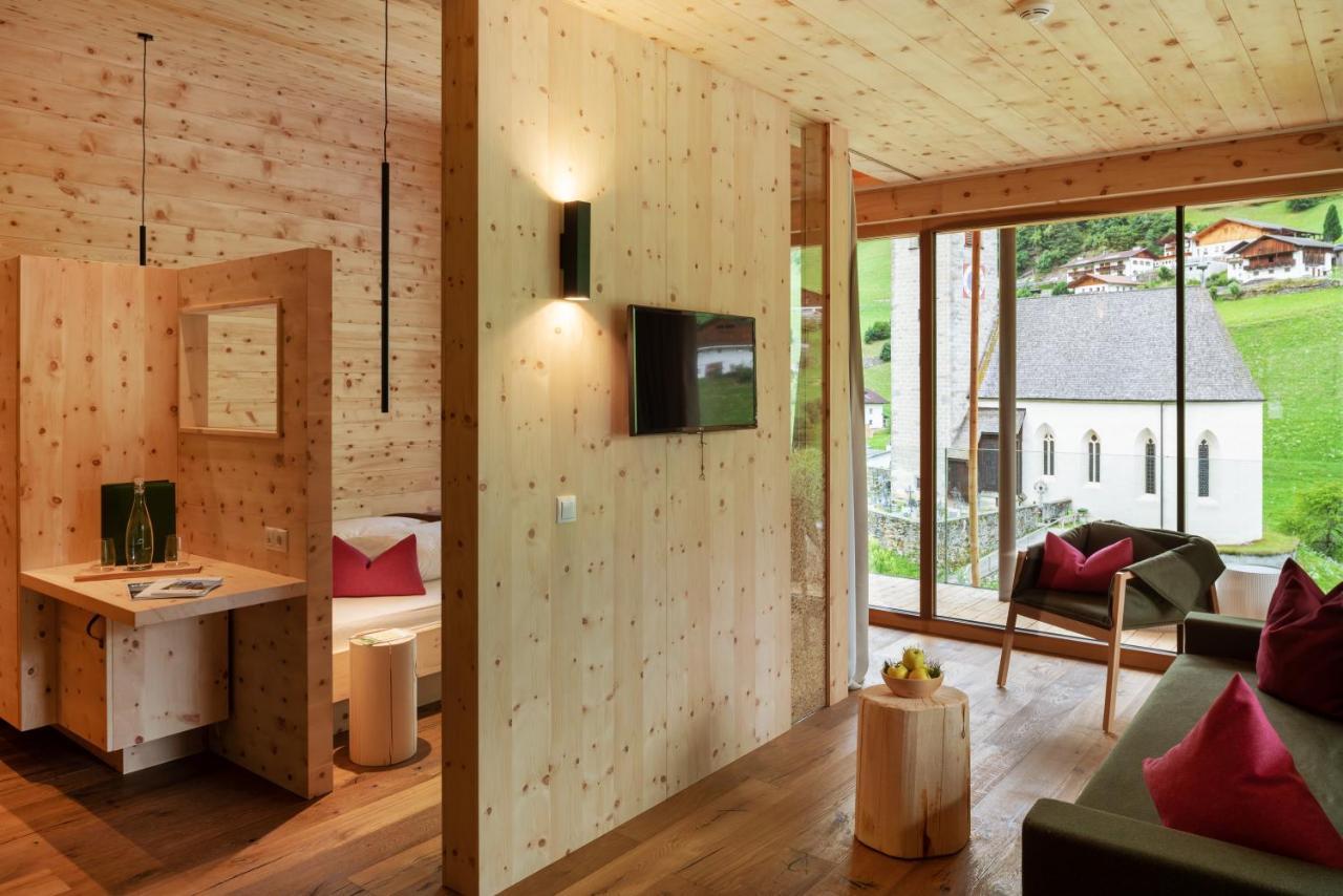 Naturhotel Rainer Racines Bagian luar foto