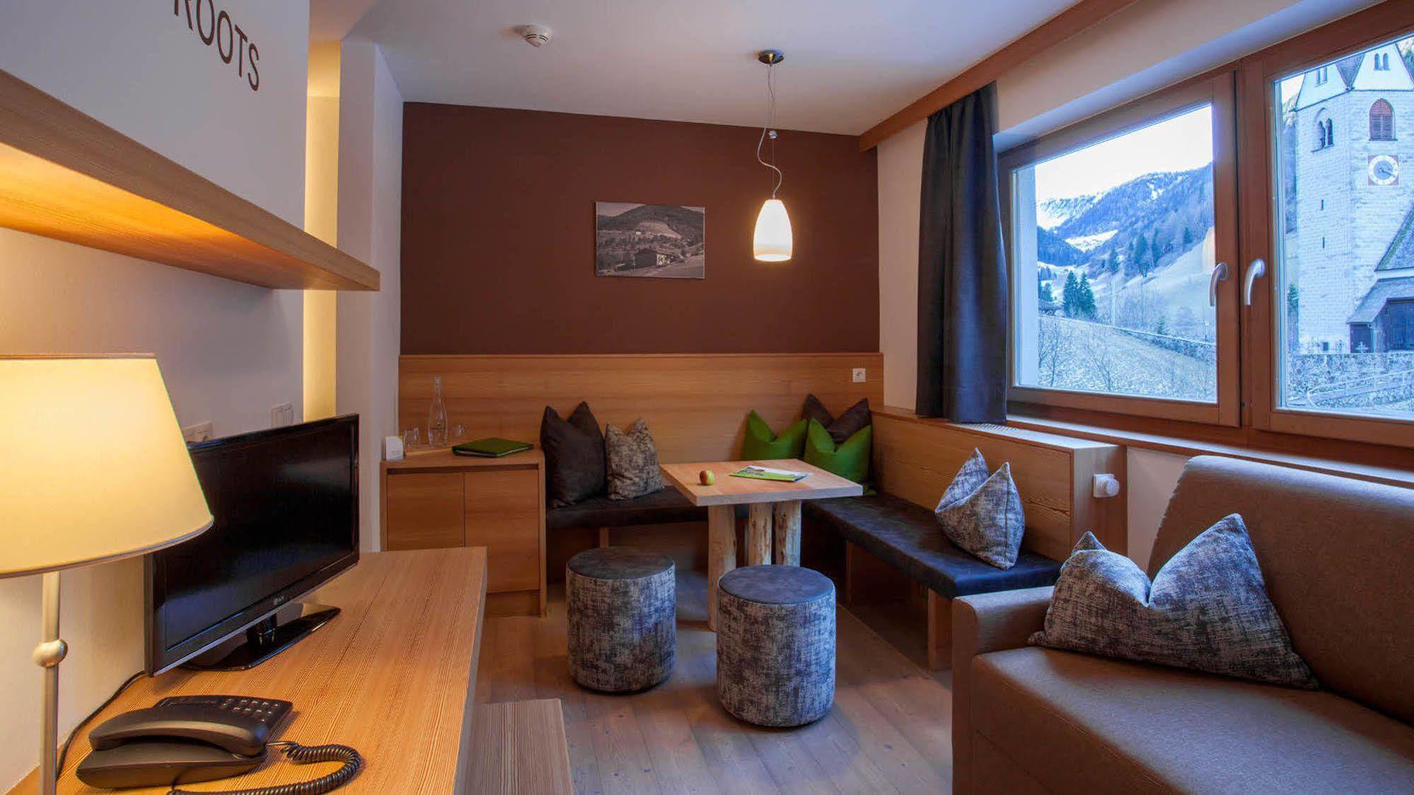 Naturhotel Rainer Racines Bagian luar foto